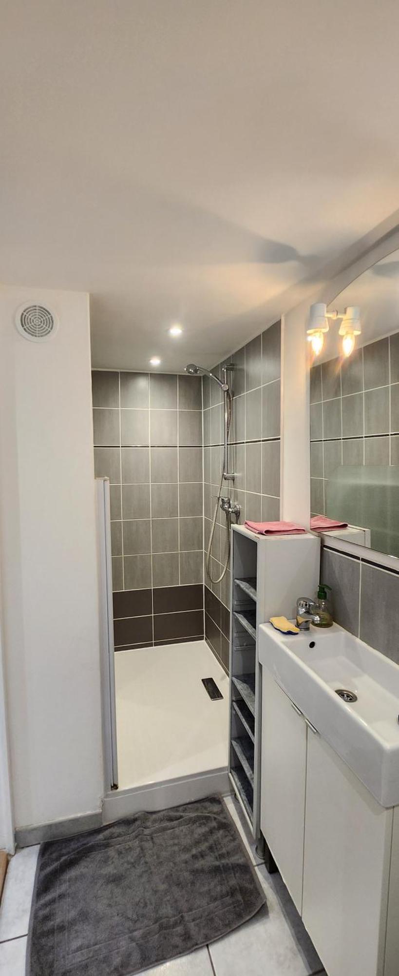 Studio, Sart, Proche Lille Et Metro Apartment